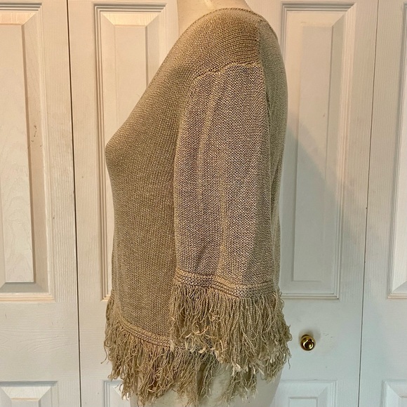 Beautiful Bishop and Young tan fringe shortsleeved sweater size medium. - Picture 4 of 9